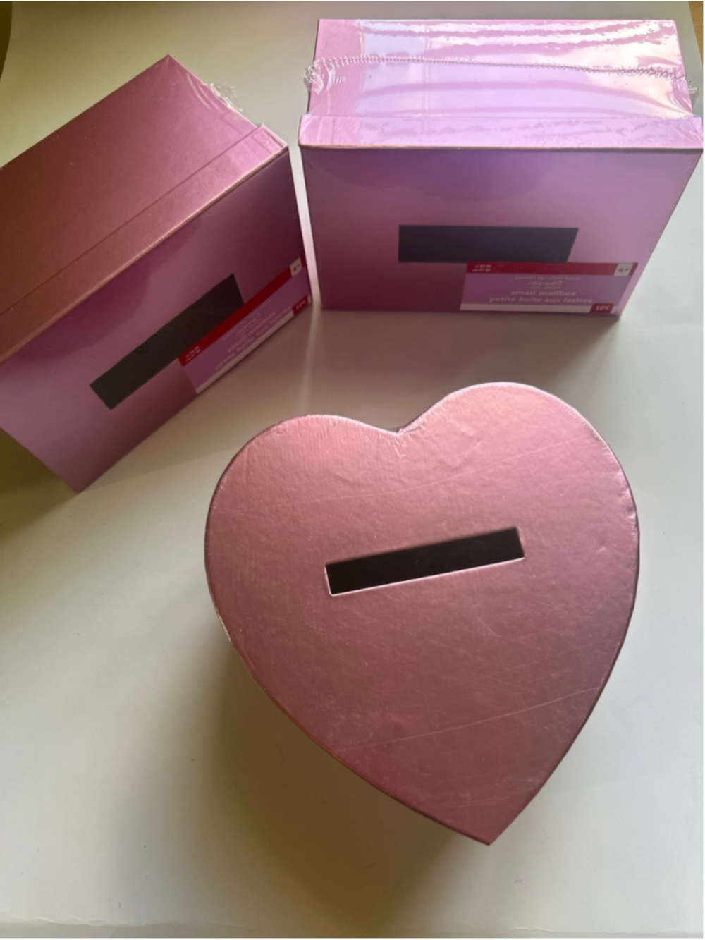 NEW Set of 3 Creatology Heart & Box Shape Mailbox Set, Pink